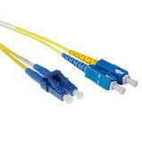 ACT LSZH Singlemode 9/125 OS2 short boot fiber cable duplex with LC and SC connectors 0, 5m Yellow