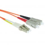 ACT LSZH Multimode 50/125 OM2 fiber cable duplex with LC and SC connectors 0, 5m Orange