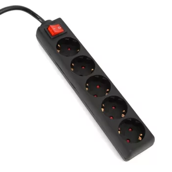   Platinet Omega Hálózati Elosztó Kapcsolóval 5DIN 1,5m Black